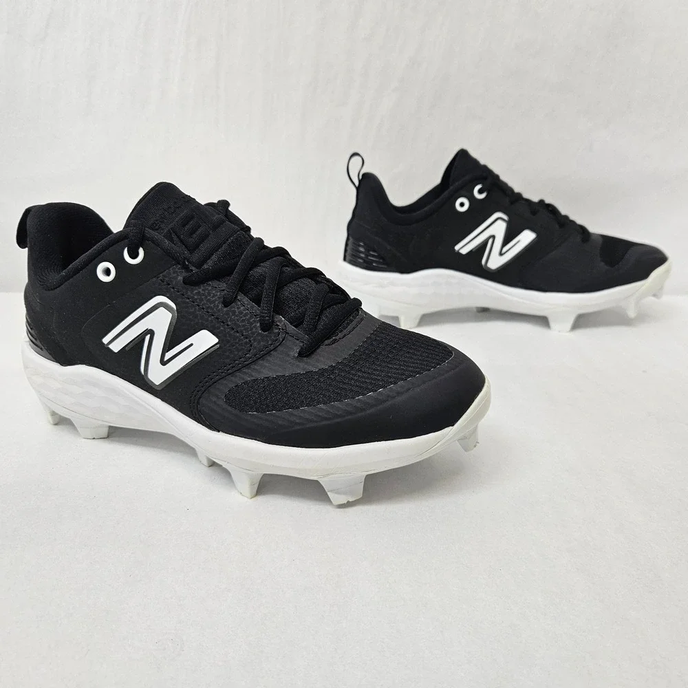 New Balance Velo v3 Molded Softball Cleats SPVELOK3 Black White Women's Size 7